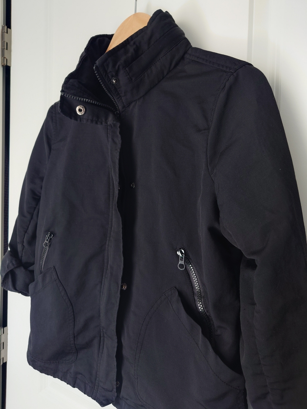 Women's Black Zip-Front Casual Jacket